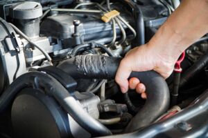 No Pressure In Radiator Hose: 6 Causes And 5 Solutions Must Know