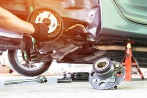 3 Reasons Why Car Makes Humming Noise Only When Accelerating