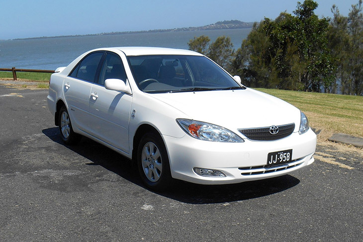 2004 Toyota Camry
