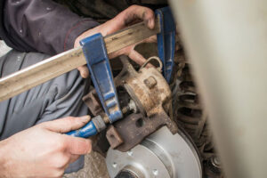 Stuck Piston Brake Caliper - 4 Causes And Best Solutions