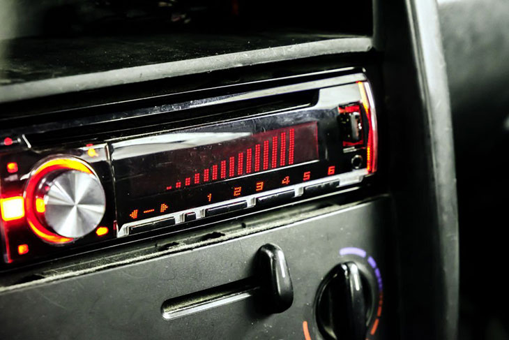 why is my radio staying on when car is off